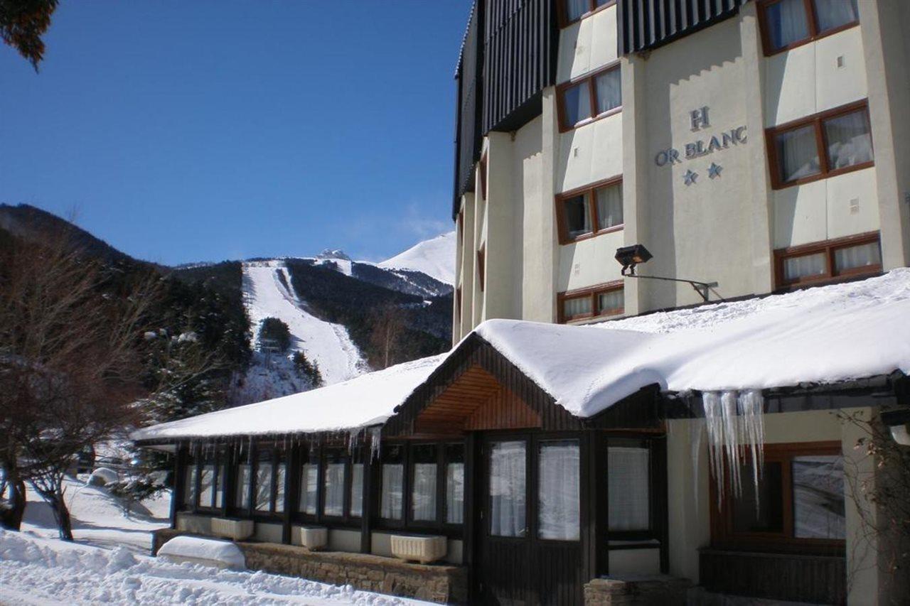 Hotel Or Blanc Эспот Экстерьер фото