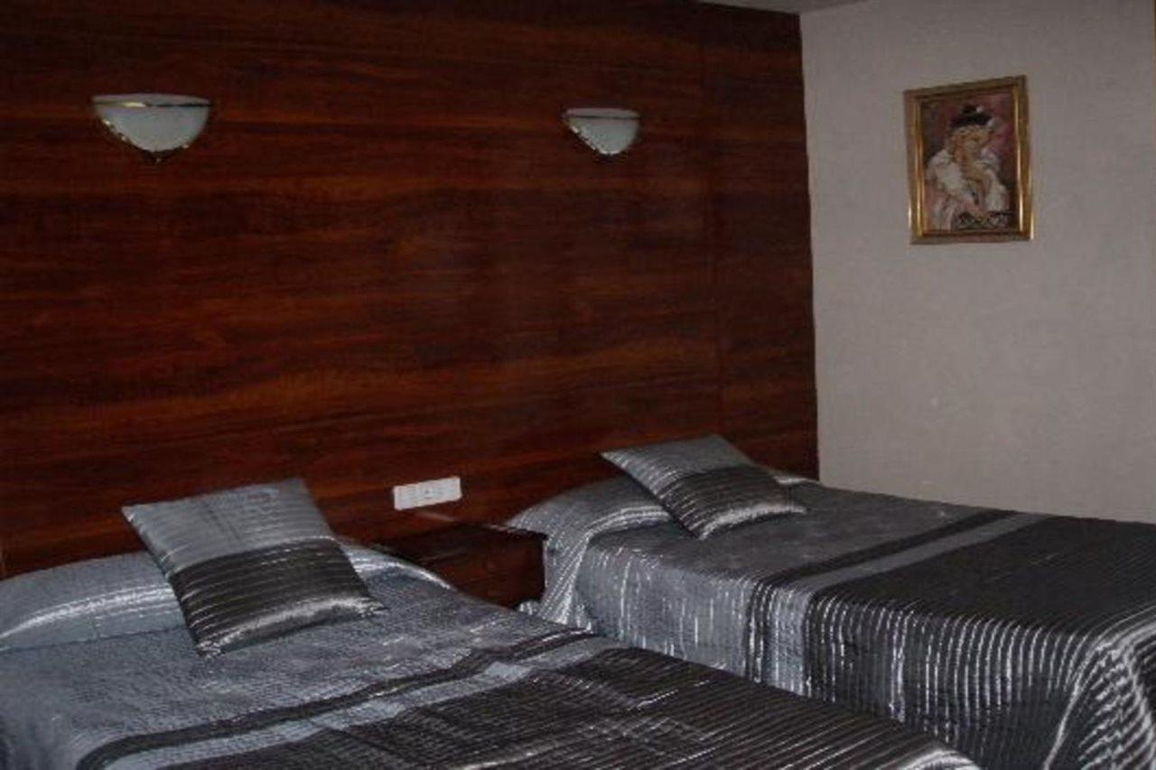 Hotel Or Blanc Эспот Экстерьер фото